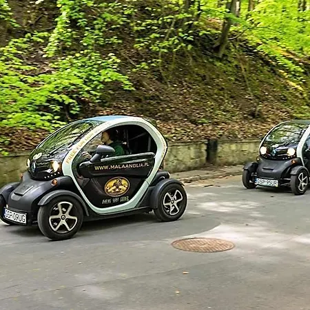 Mala Anglia Deluxe & Oda ve Kahvaltı 4*